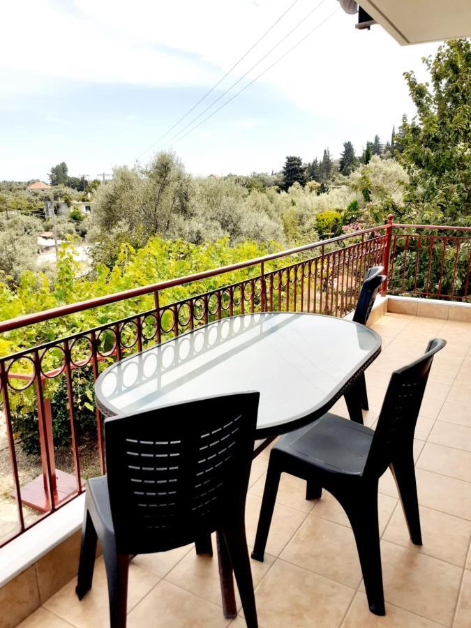 Hotel Monika Lefkada Tsoukaládhes Exterior foto