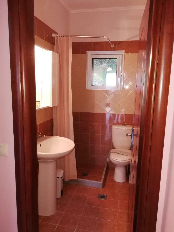 Hotel Monika Lefkada Tsoukaládhes Exterior foto
